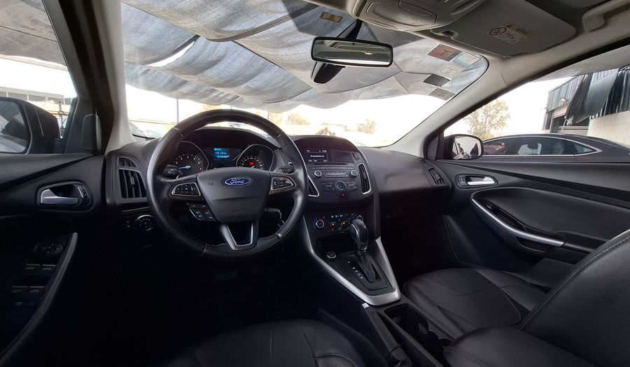 Ford Focus Iii 2.0 SE PLUS POWERSHIFT Sedan 2016