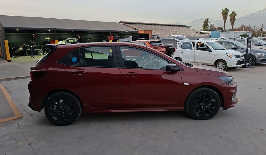 Chevrolet Onix 1.0T RS Hatchback 2022