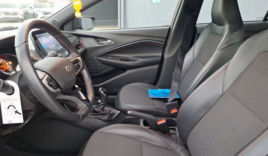 Chevrolet Onix 1.0T RS Hatchback 2022