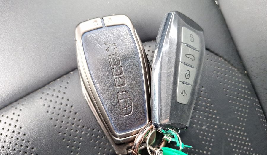Geely Geometry C BEV 70KWH GF AUTO Suv 2024