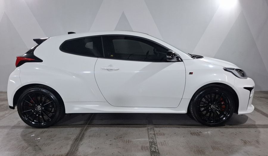 Toyota Yaris 1.6 GR LAUNCH EDITION 4WD Hatchback 2022