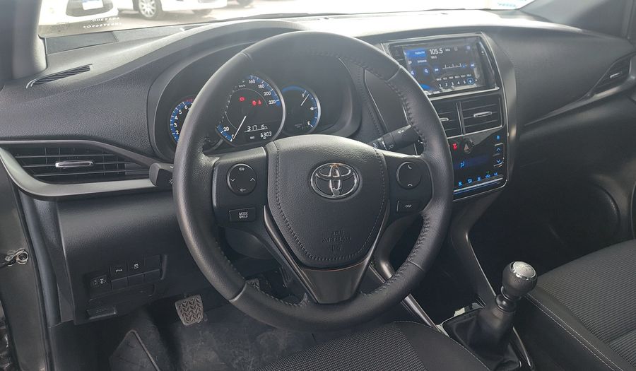 Toyota Yaris 1.5 XLS Sedan 2024