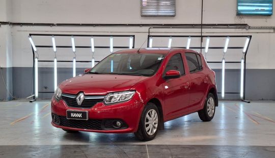 Renault • Sandero