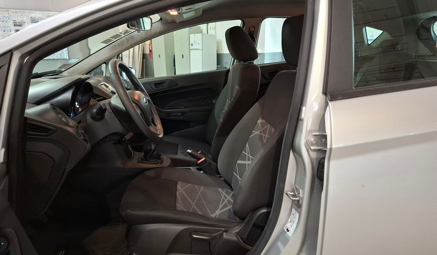 Ford Fiesta Kinetic Design 1.6 S Hatchback 2016