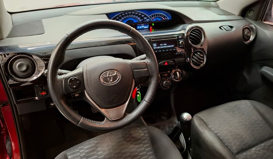 Toyota Etios 1.5 XLS Sedan 2015