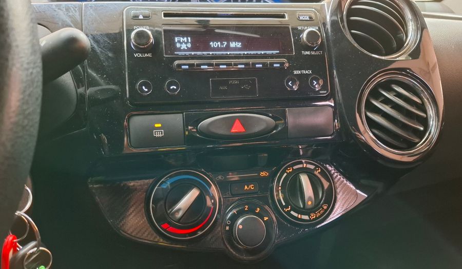 Toyota Etios 1.5 XLS Sedan 2015