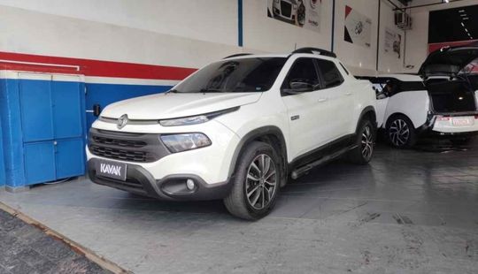 Fiat • Toro