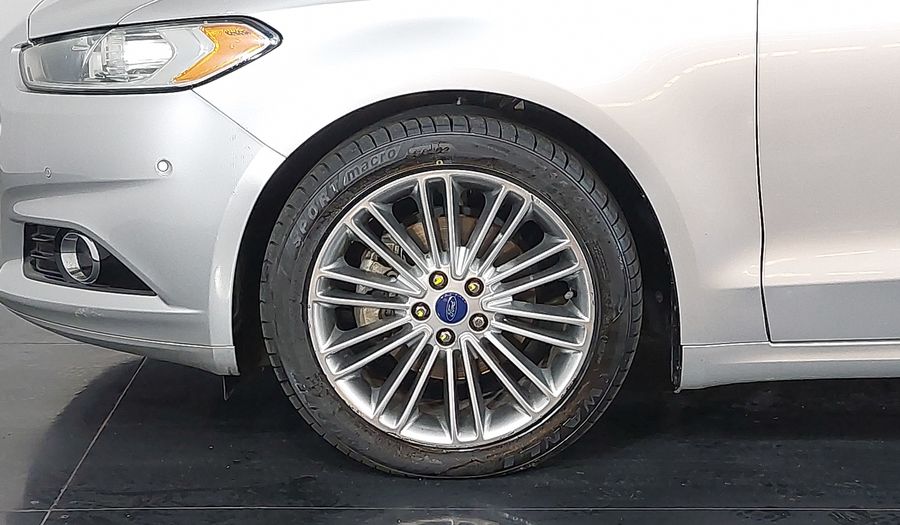 Ford Fusion TITANIUM PLUS Sedan 2015