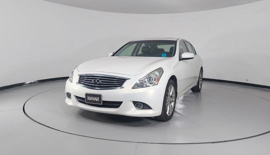 Infiniti • G