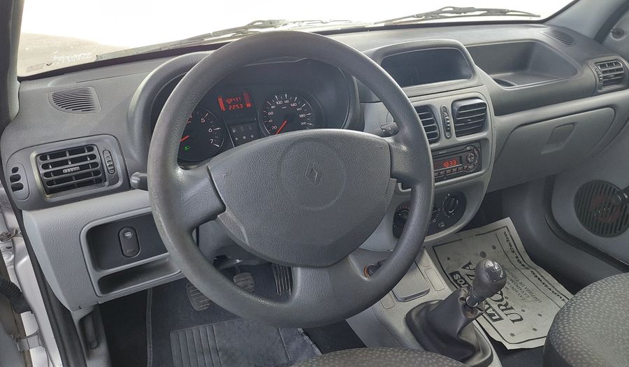 Renault Clio 1.1 PACK Hatchback 2011