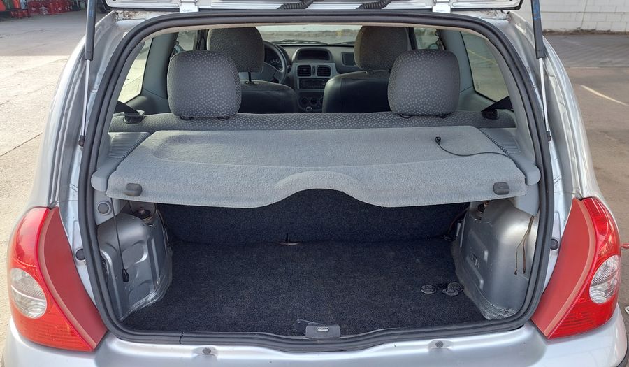 Renault Clio 1.1 PACK Hatchback 2011