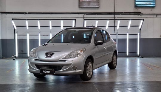 Peugeot • 207