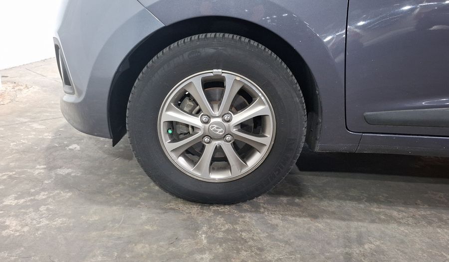 Hyundai Grand I10 1.2 GLS MT Hatchback 2015