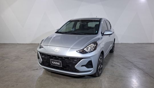 Hyundai • Grand i10