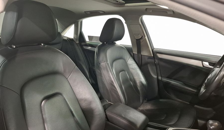 Audi A4 2.0 TFSI TRENDY PLUS MULTITRONIC Sedan 2013
