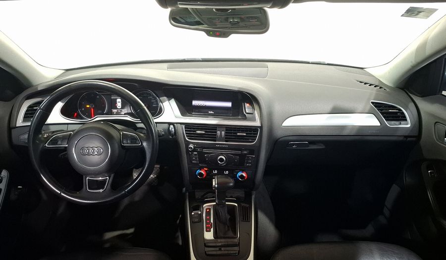 Audi A4 2.0 TFSI TRENDY PLUS MULTITRONIC Sedan 2013
