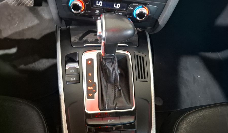 Audi A4 2.0 TFSI TRENDY PLUS MULTITRONIC Sedan 2013