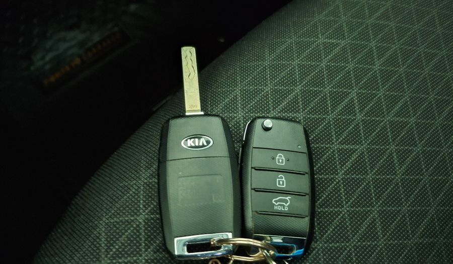 Kia Morning 1.2 EX ABS AC Hatchback 2021