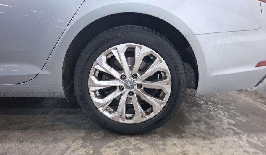 Audi A4 2.0 40 TFSI SELECT DCT Sedan 2019