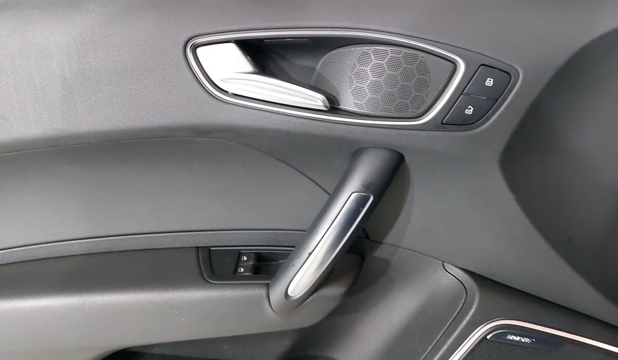 Audi A1 1.4 TFSI EGO S TRONIC Hatchback 2015