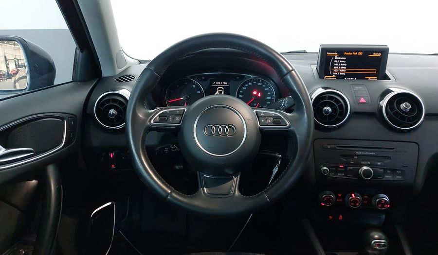 Audi A1 1.4 TFSI EGO S TRONIC Hatchback 2015