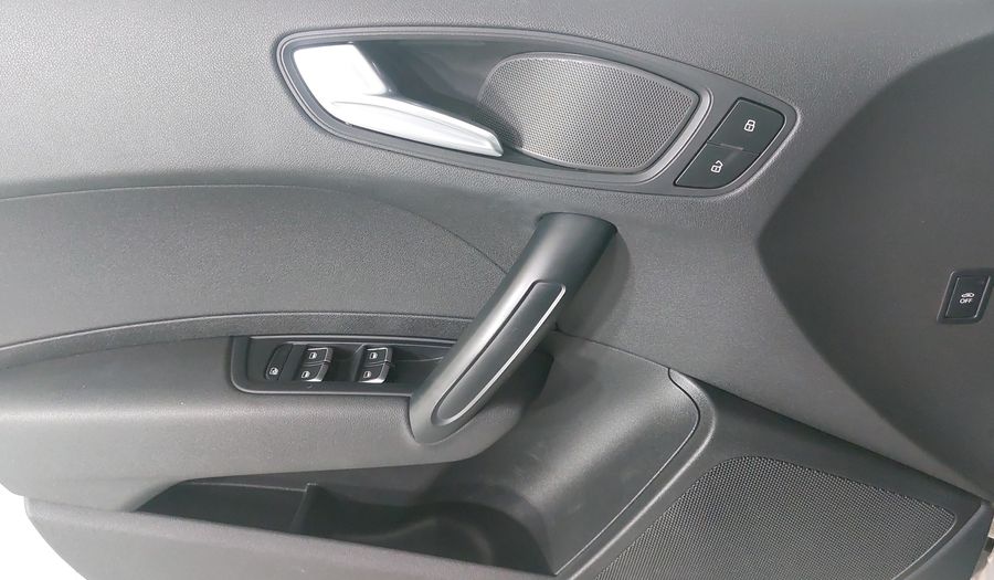 Audi A1 1.4 TFSI COOL S TRONIC Hatchback 2016