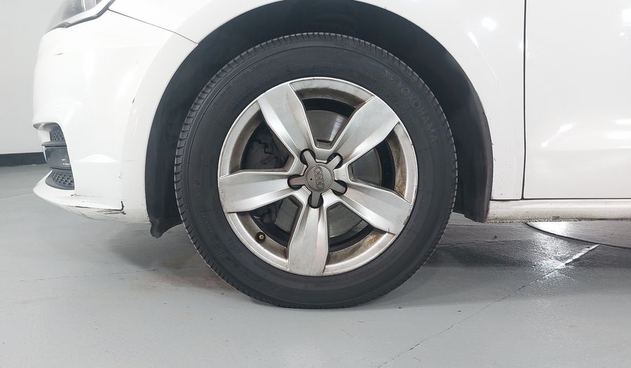 Audi A1 1.4 TFSI COOL S TRONIC Hatchback 2016