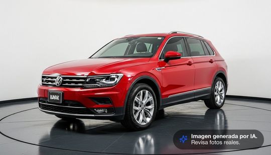 Volkswagen • Tiguan