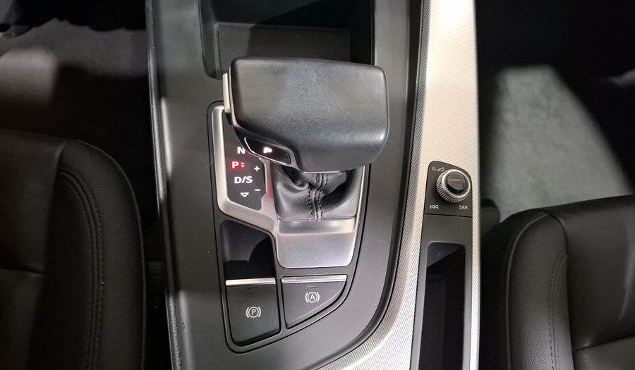 Audi A4 2.0 MHEV 40 TFSI SELECT DCT Sedan 2020