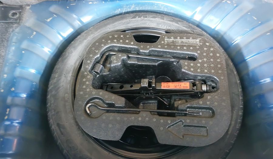 Nissan March 1.6 ADVANCE NAVI AT Hatchback 2017
