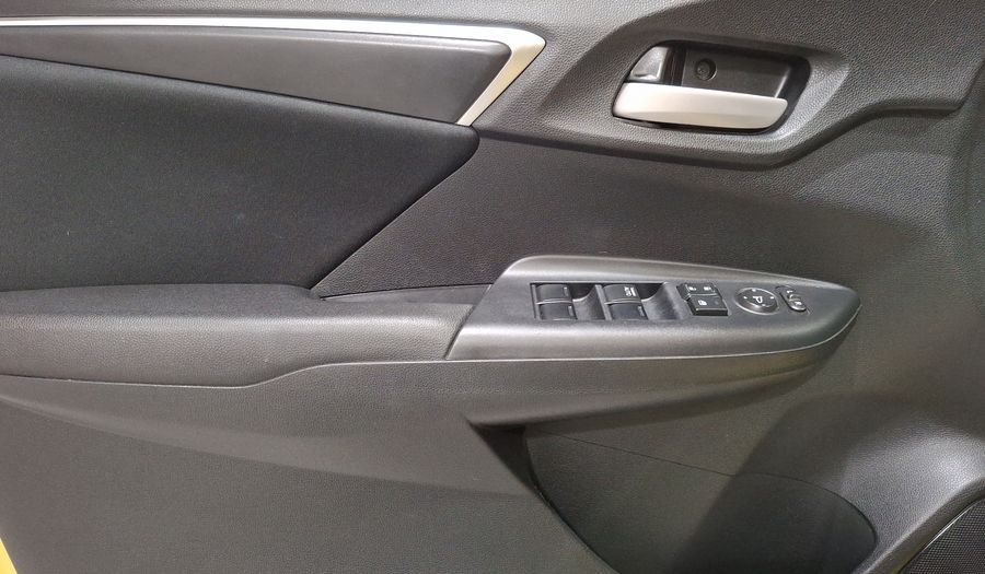 Honda Fit 1.5 FUN MT Hatchback 2015