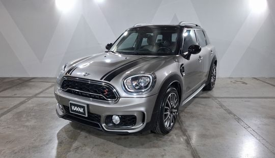 Mini • Countryman