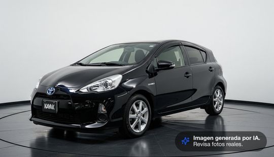 Toyota • Prius C