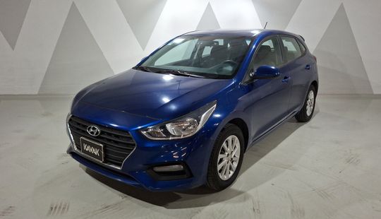 Hyundai • Accent