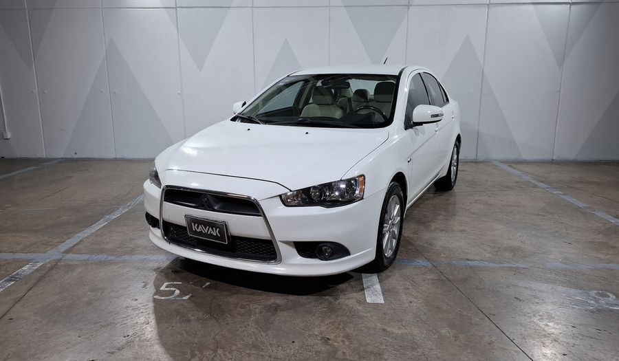 Mitsubishi Lancer 2.0 ES CVT Sedan 2015