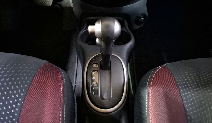 Nissan March 1.6 EXCLUSIVE AUTO Hatchback 2020