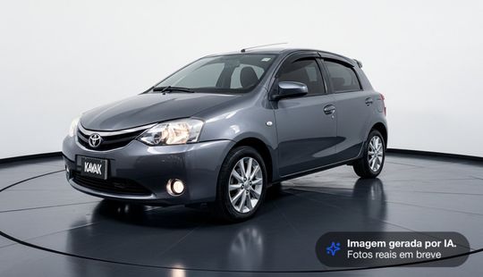 Toyota • Etios