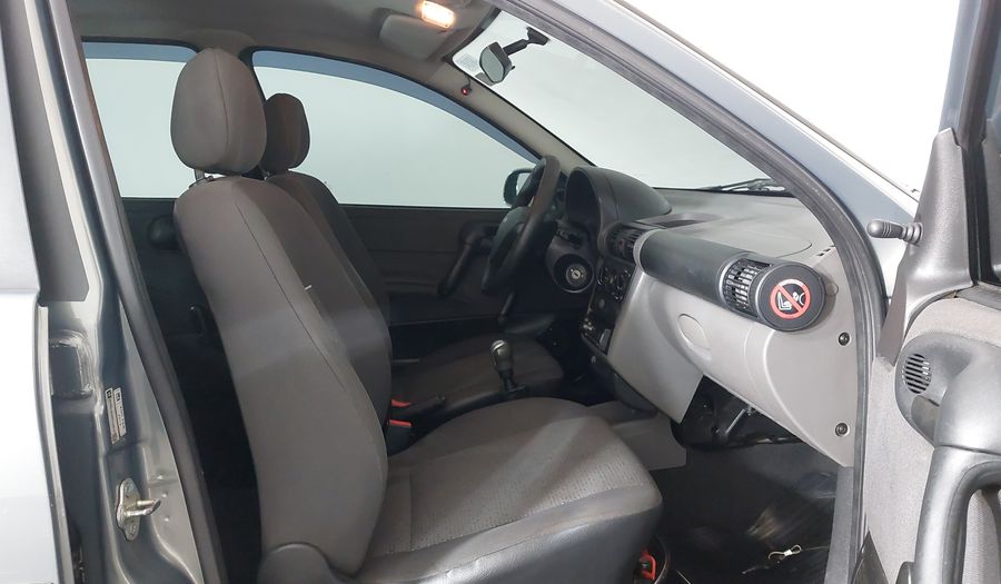 Chevrolet Classic MPFI LS Sedan 2013