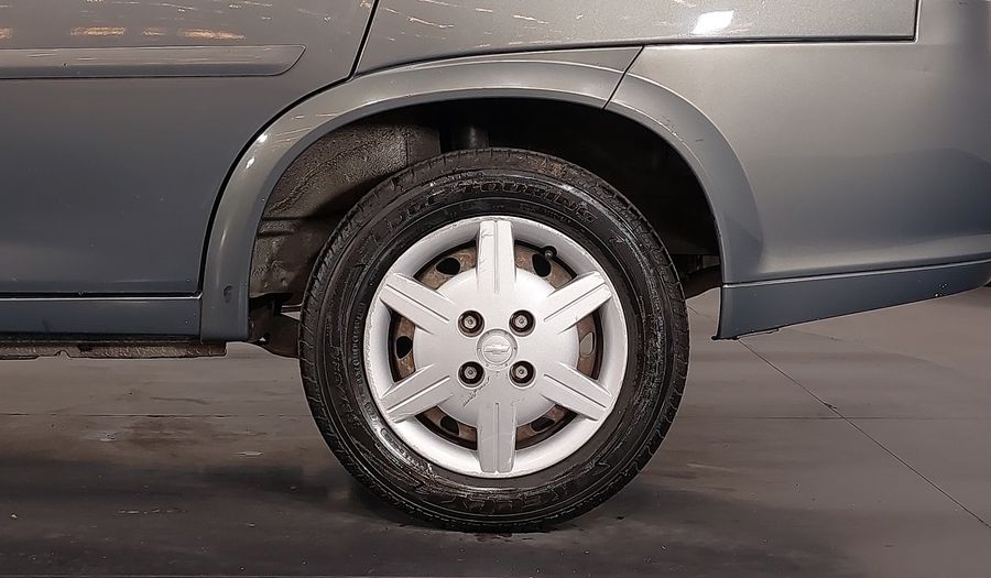 Chevrolet Classic MPFI LS Sedan 2013