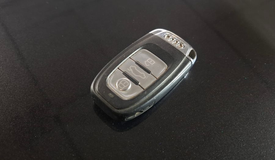 Audi A4 1.8 TFSI AMBITION Sedan 2011