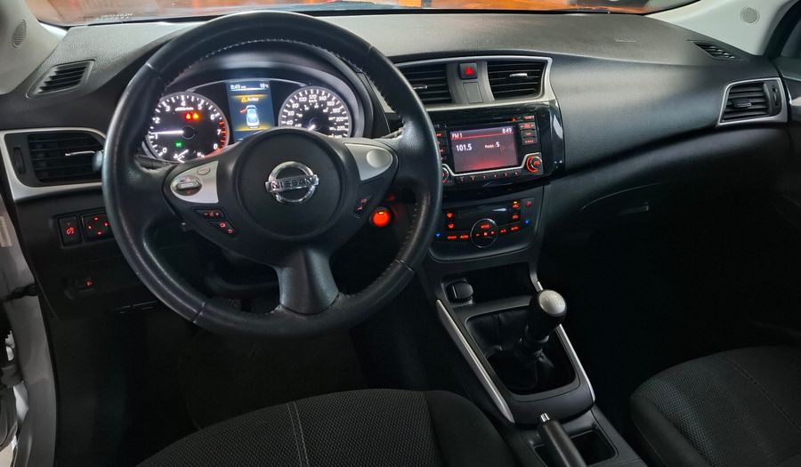Nissan Sentra 1.8 ADVANCE Sedan 2017