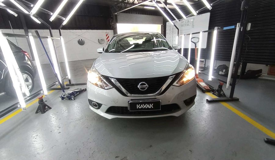 Nissan Sentra 1.8 ADVANCE Sedan 2017