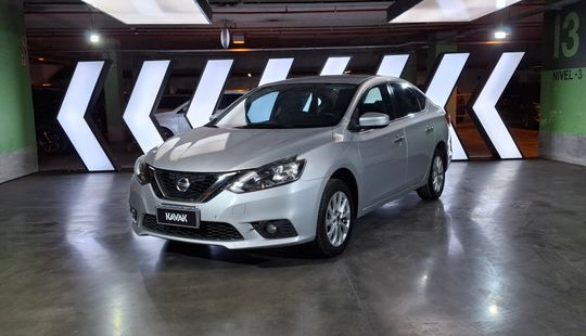 Nissan • Sentra