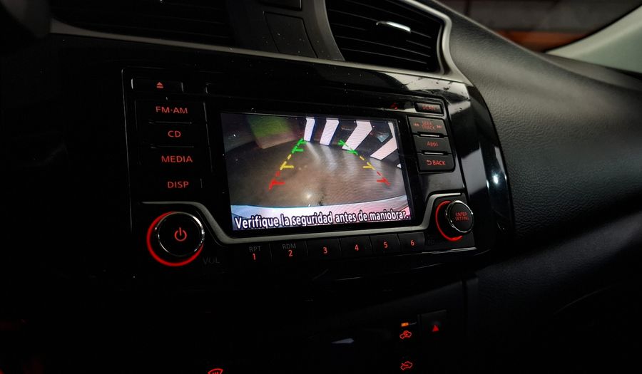 Nissan Sentra 1.8 ADVANCE Sedan 2017