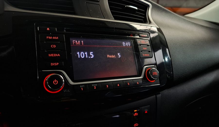 Nissan Sentra 1.8 ADVANCE Sedan 2017