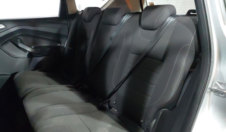 Ford Escape 2.5 S I4 AT Suv 2015