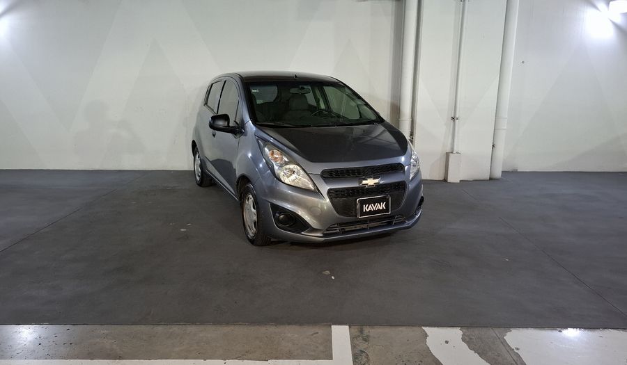 Chevrolet Spark 1.4 LT B MT Hatchback 2016
