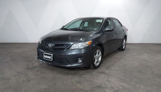 Toyota • Corolla