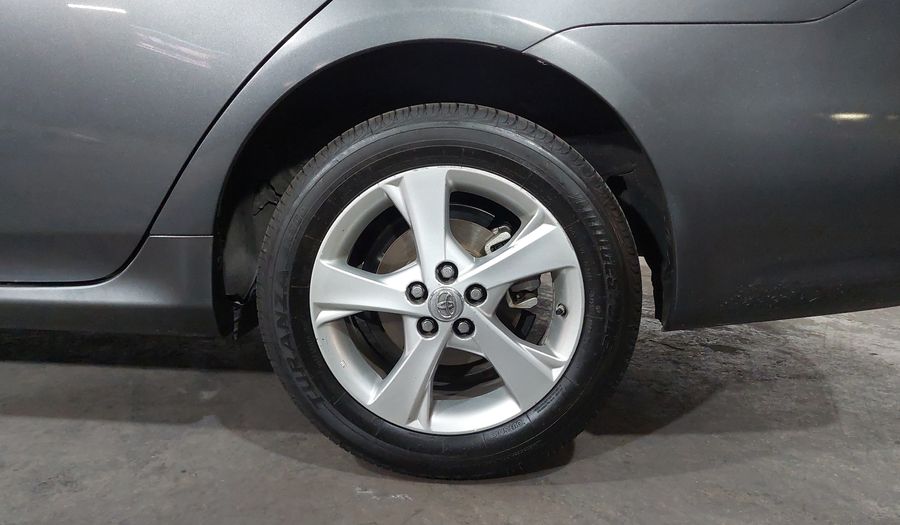 Toyota Corolla 1.8 XLE AT Sedan 2012