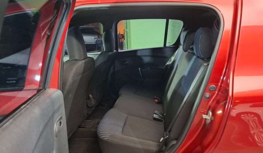 Renault Sandero 1.6 LIFE Hatchback 2022